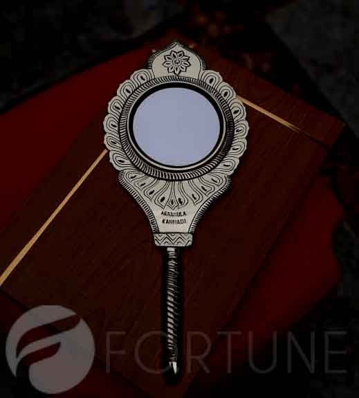 Aranmula Metal Mirror / Handmade / Valkkannadi Kerala Traditional Model/Aaranmula Kannadi,Magic Divine mirror,kerala heritage,Traditional