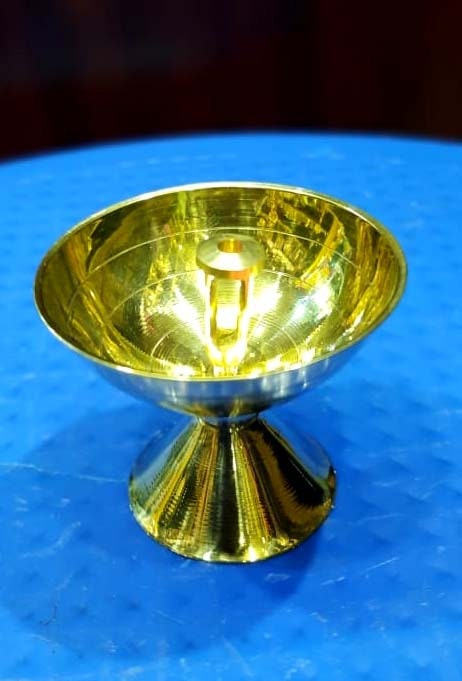 Brass oil lamp, Jyoti Vilakku, Akhand Jyoti Diya, Kubera Lamp, Kedavilakku, Traditional Oil Lamp, Nanda deepam, Ideal for shop