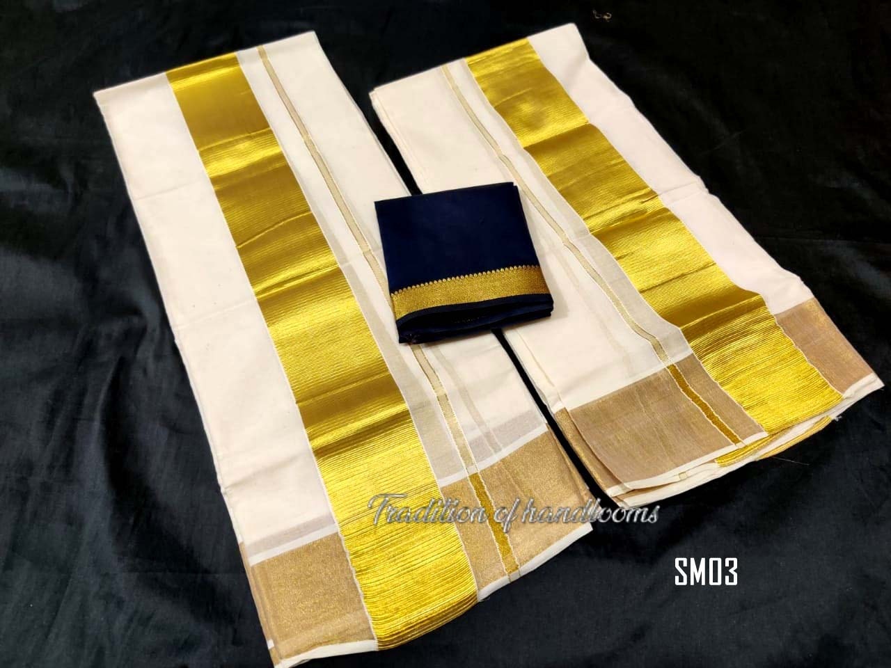 Women&#39;s Cotton Kerala Kasavu Set Mundu with Blouse Material / Indian traditional women clothing/ Handmade designs, Vishu Special Dress