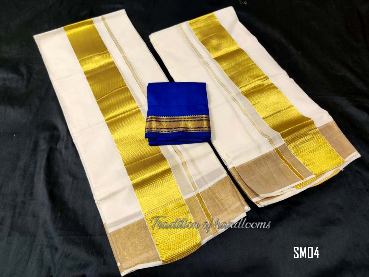 Women&#39;s Cotton Kerala Kasavu Set Mundu with Blouse Material / Indian traditional women clothing/ Handmade designs, Vishu Special Dress