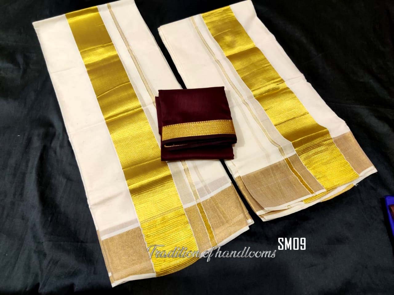 Women&#39;s Cotton Kerala Kasavu Set Mundu with Blouse Material / Indian traditional women clothing/ Handmade designs, Vishu Special Dress