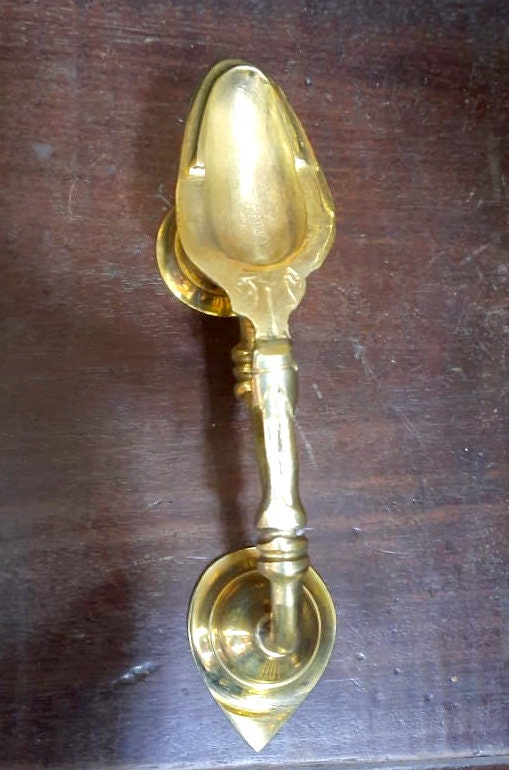 Kerala Kaivilakku, Brass  Diya, Single Large Diya, Traditional Oil Lamp