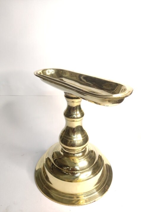 Kerala Pathi Vilakku/ Kerala Traditional Brass Oil Lamp/Kerala Tamilnadu Traditional Vilakku, Daily use in temples and homes/Pooja