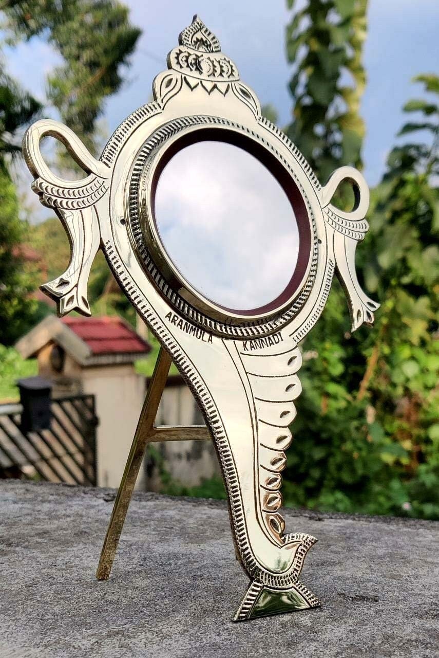 Original Aranmula Mirror/Aaranmula Kannadi Handmade / Metal Mirror Aranmula / Traditional Conch Model, Shanku design, Home decor, Divine