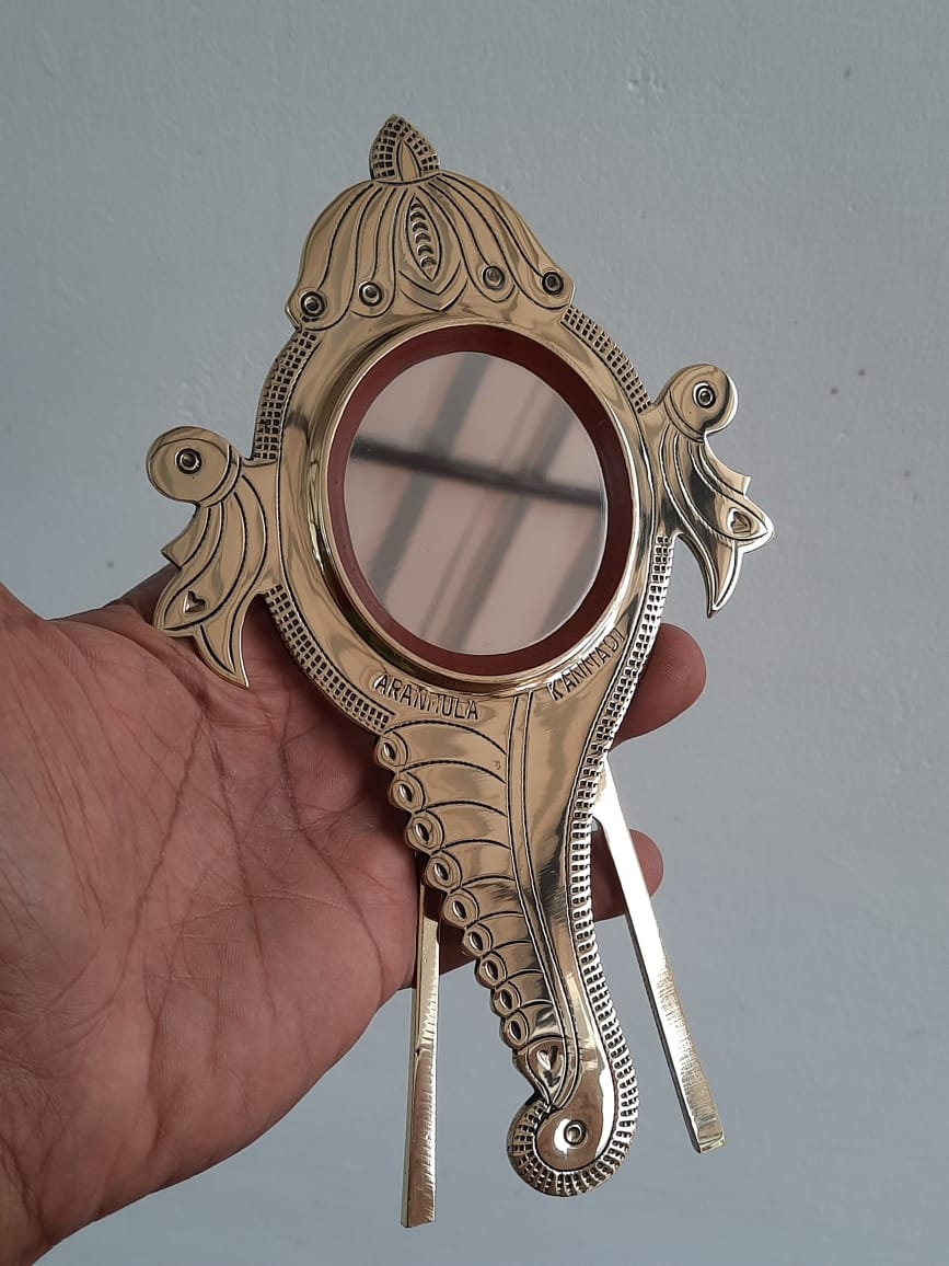 Aaranmula Kannadi / Metal Mirror Aranmula / World famous Handmade /Traditional Conch Model, Shanku design, Divine mirror with Hologram stamp