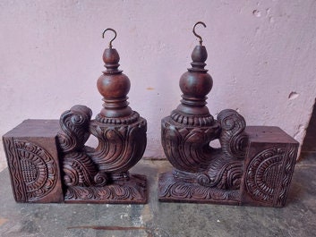 Wooden Hand Carved Wall Bracket Pair, Wall Bracket Corbel Pair Lamp Hanging Hook Door Entrance of House, Wall Decor