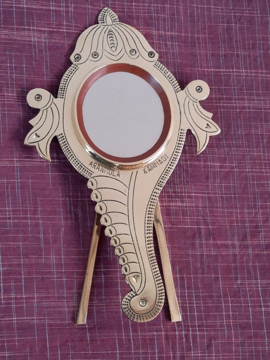 Aaranmula Kannadi / Metal Mirror Aranmula / World famous Handmade /Traditional Conch Model, Shanku design, Divine mirror with Hologram stamp