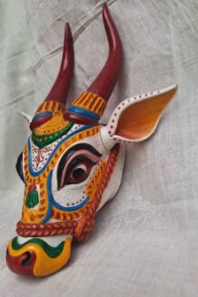 Wooden bull head, Wall hanging, Home Decor, Sculpture Indian Home Decor, Animal Head wall decor