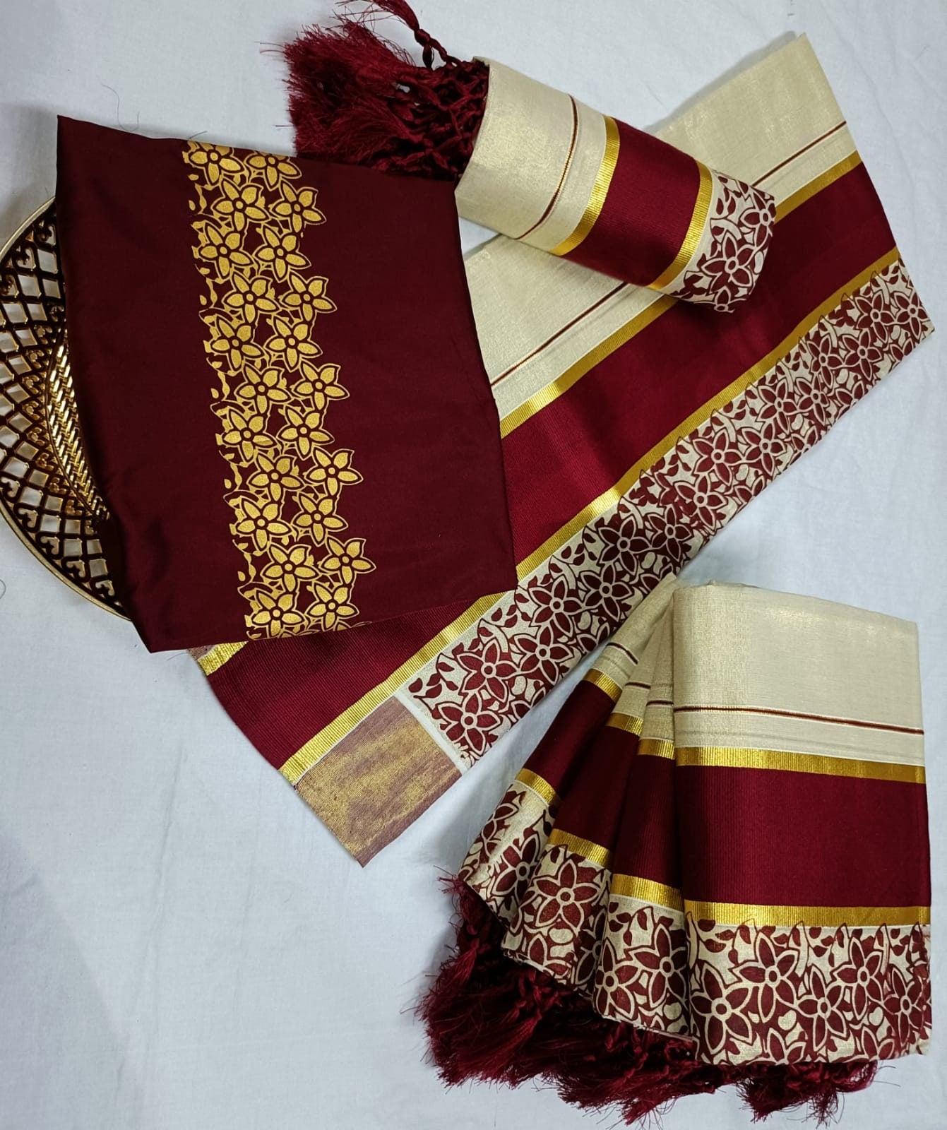 Kerala Golden Tissu flower printed kunjalam set mundu with Blouse material or ready to wear blouse Kerala, Onam, Vishu,Birthday