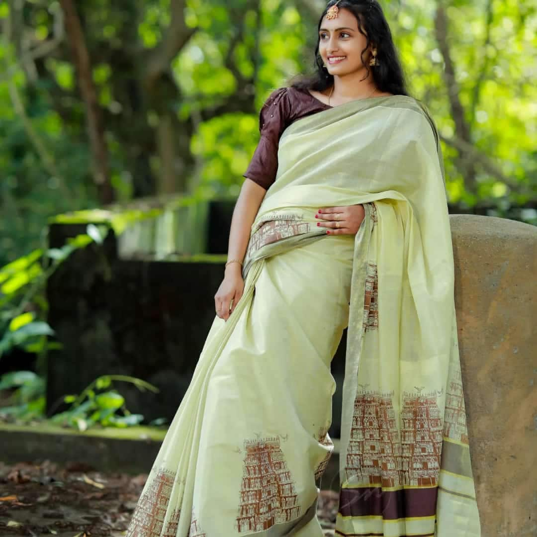 Temple print Golden Tissue Saree With Printed Blouse  with stitched Blouse or Blouse Material, Indian Saree, Onam saree, Onam Dress, Ponkal