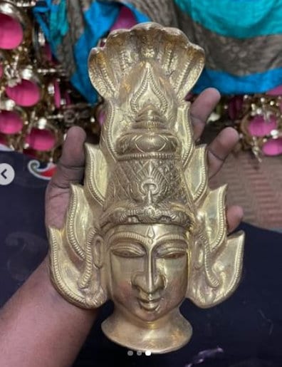 YELLAMA/RENUKADEVI/MARIAMMAN Brass Statue,Height-9 inch, Indian Devi Mata Uma, Gauri ,Pooja Idol, Hindu Goddess of Fertility, love