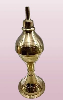 Brass Kerosene Lamp, Traditional Lighting Lamp for Home, Decorative Places From indian banarasi kantilo, balakati , Traditional Kerala lamp