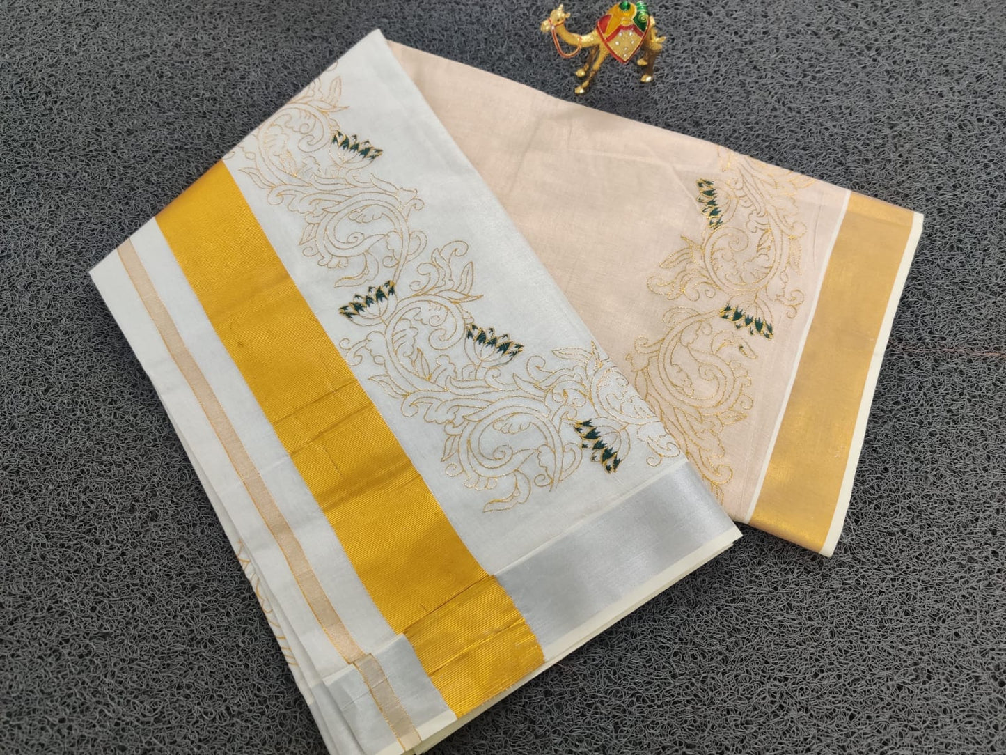 Kerala Lotus Half And Half Golden And Silver Tissue Saree 6.25 mtr,Kerala Saree,Vishu Saree,Onam Saree ,Handmade Designs,Pooja,Festival