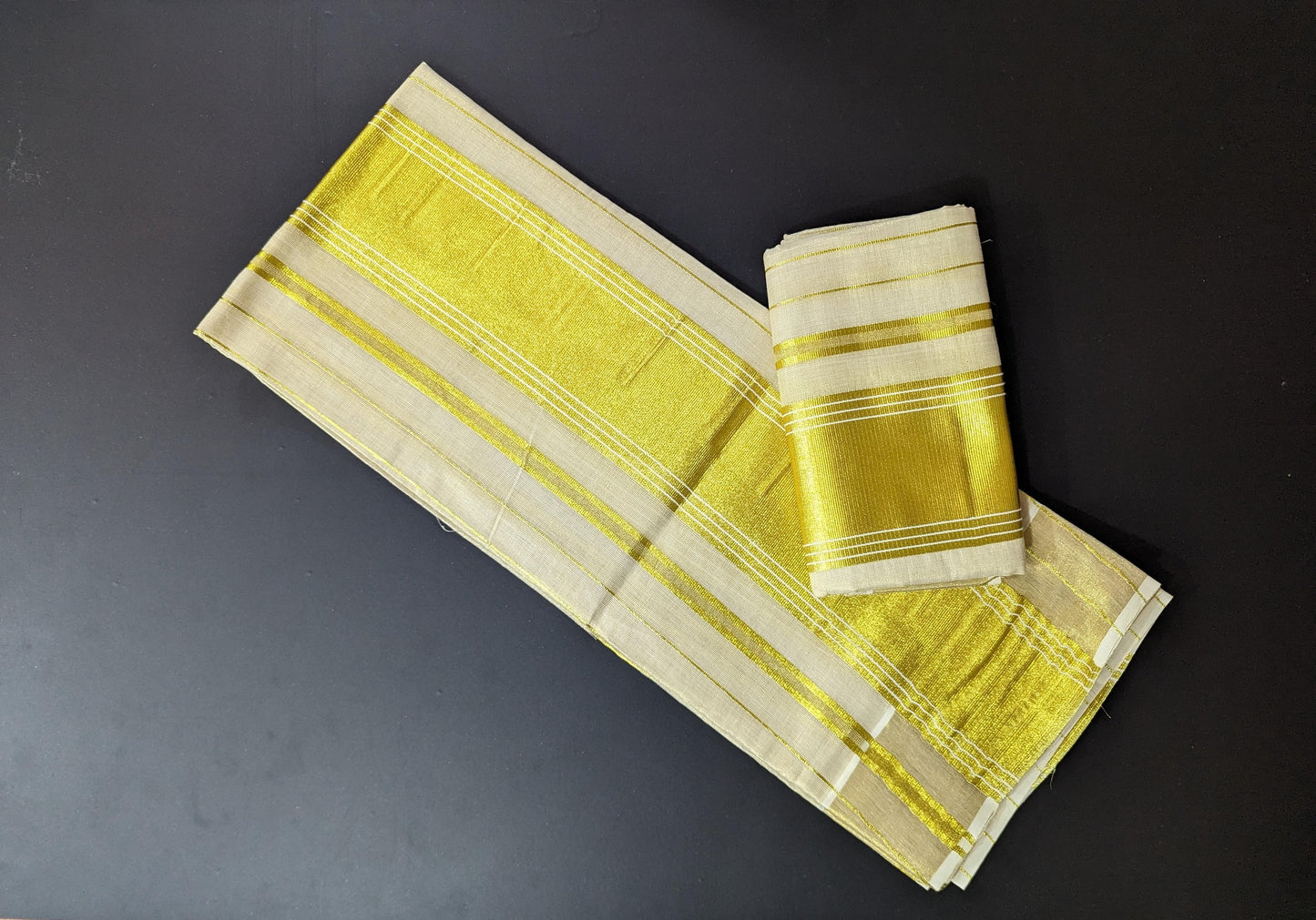 Kerala Special Fancy Tissue lines set mundu 2.80 with Stitched Blouse or  Blouse Material, Tissue Set Mundu, Beautiful Kerala  Designs.