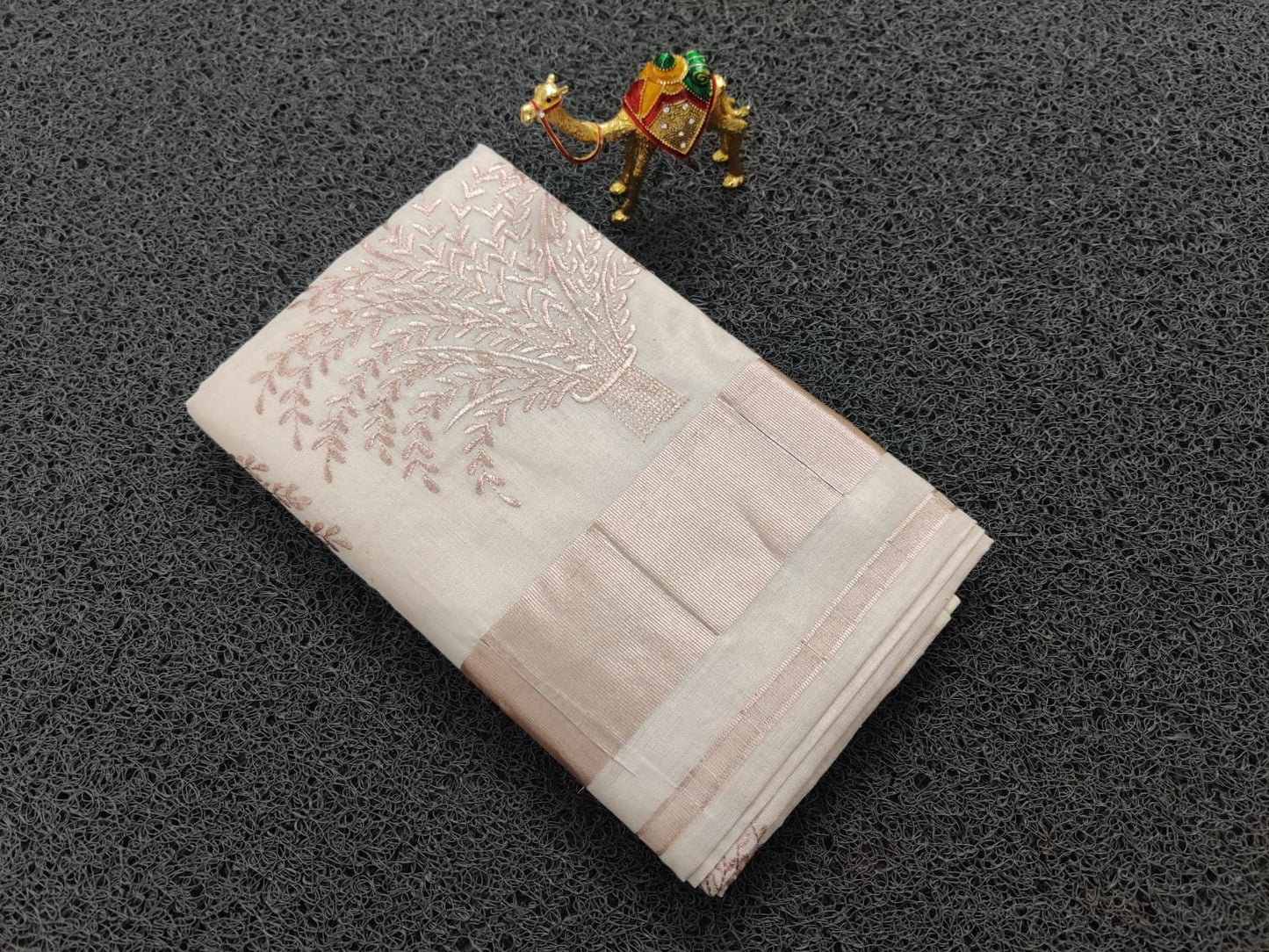 Kerala Rose Gold Nelkathir Tissue Handloom Finish Saree 6.25 mtr, Kerala Saree, Vishu Saree, Onam Saree ,Handmade Designs ,Pooja , Festival