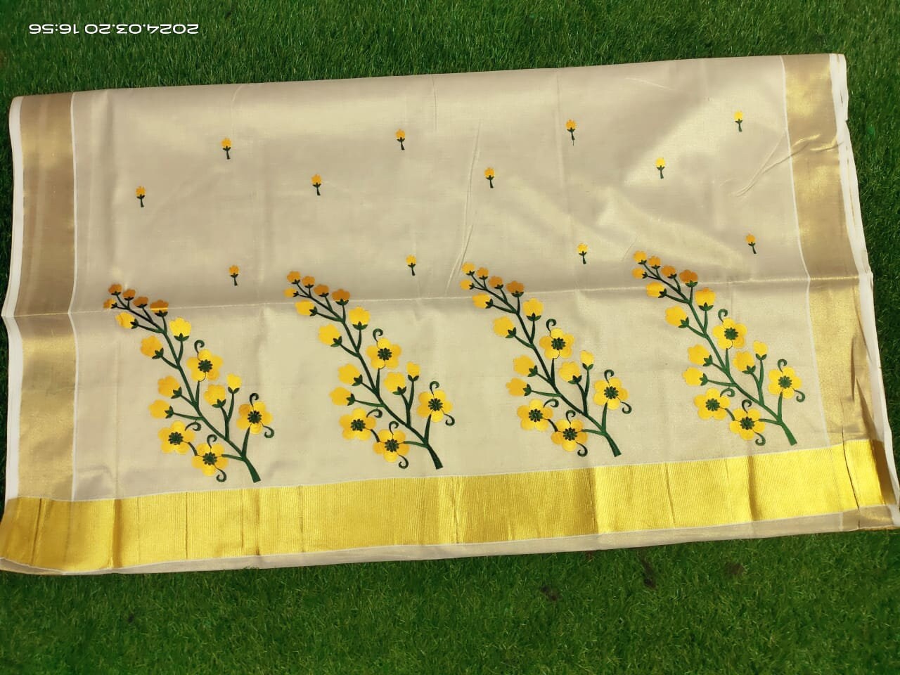 Kerala Embroidered Kanikkonna Golden Tissue Saree With  Blouse material 6.25Mtr,Kerala Saree,Vishu Saree ,Onam Saree ,Handmade Designs,Pooja