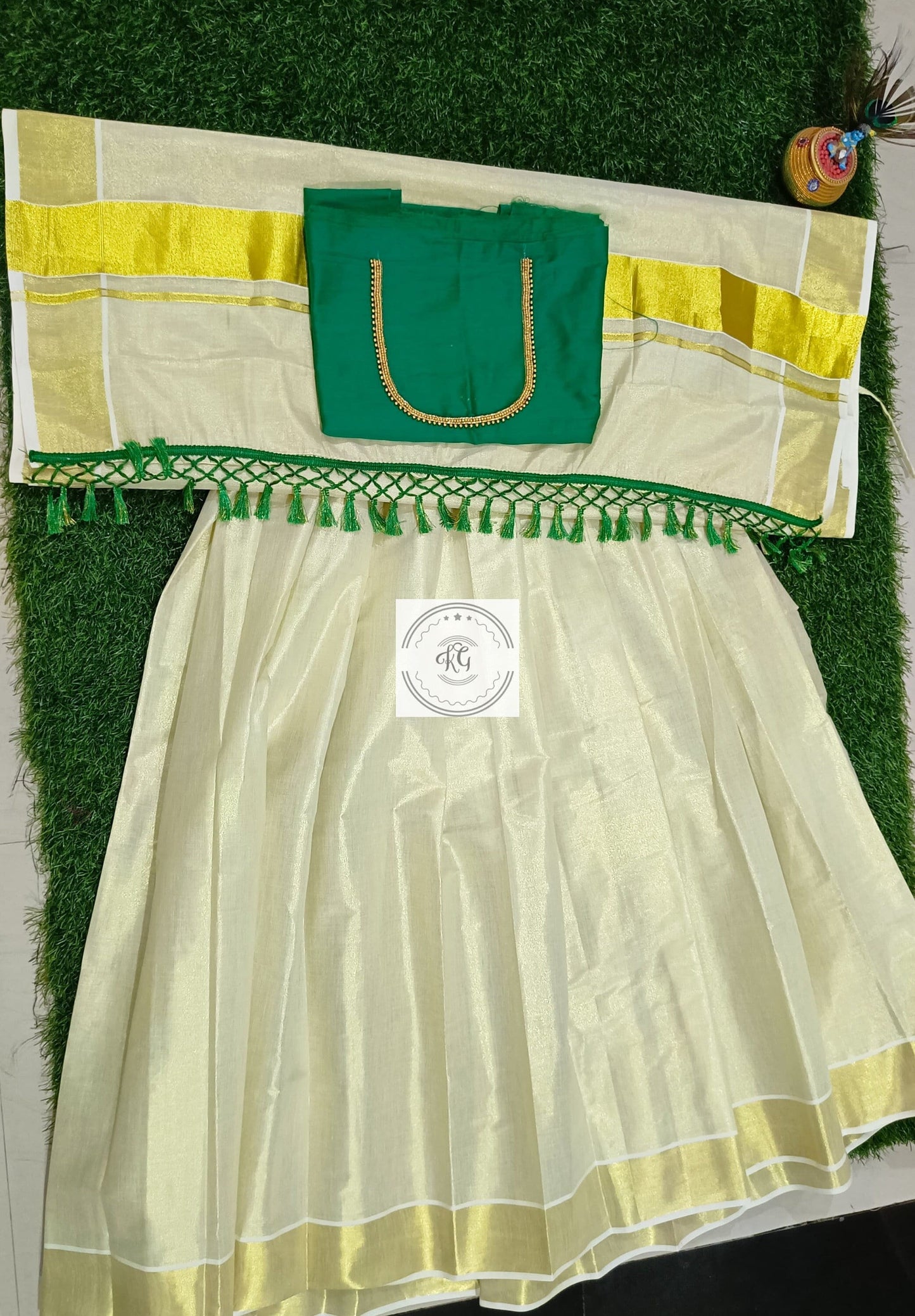 Kerala Handworked Dhavani Set With Kunjalam Traditional Girls Clothing,Handmade Designs,Vishu,Onam,Birthday,Temple,Pooja,Festival.