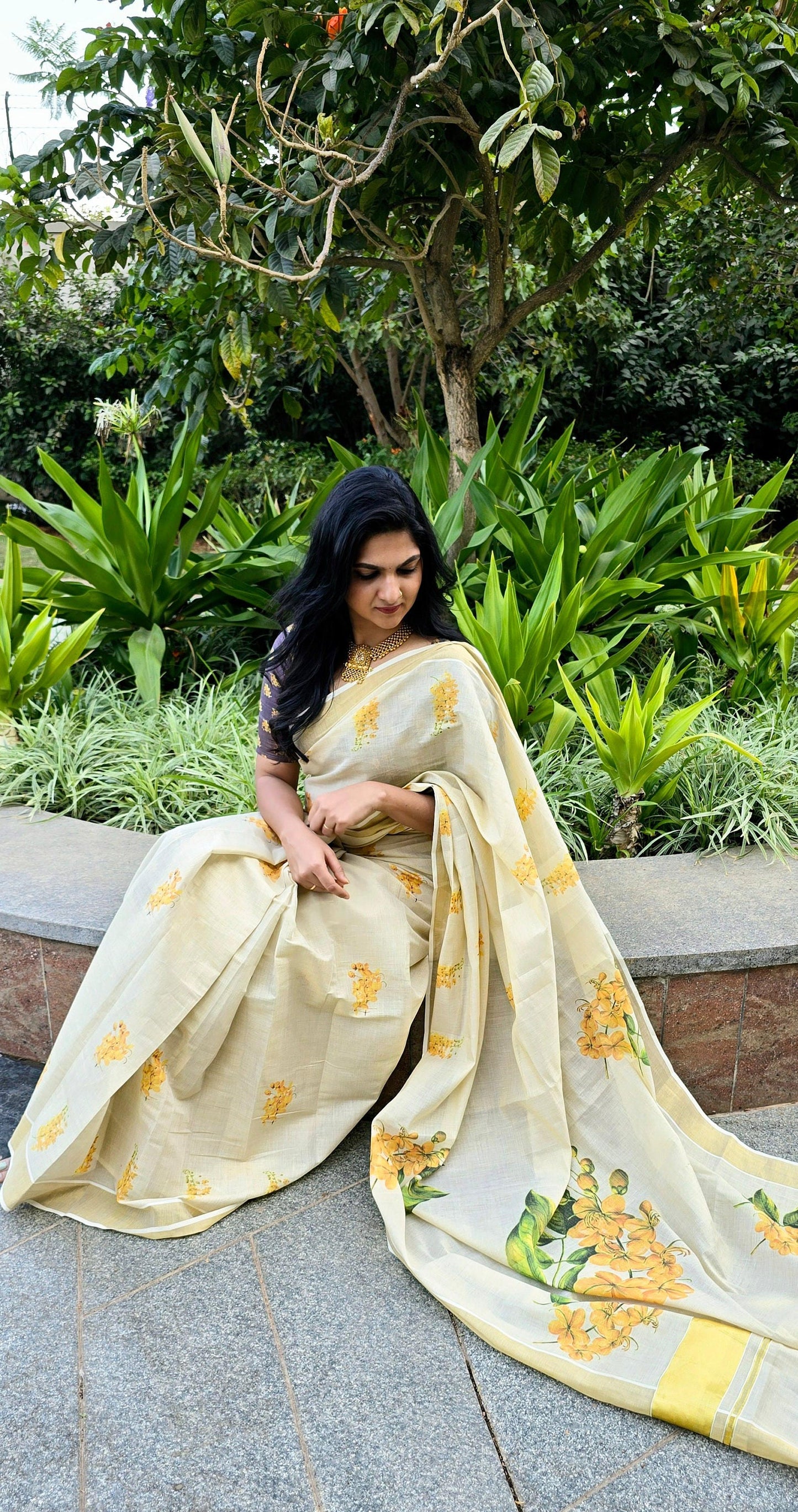 Kerala  Digital Flower Print Golden Tissue Ready to wear saree 6.25 mtr, Kerala Saree,Vishu saree,Onam,Marriage,party and other occasion etc