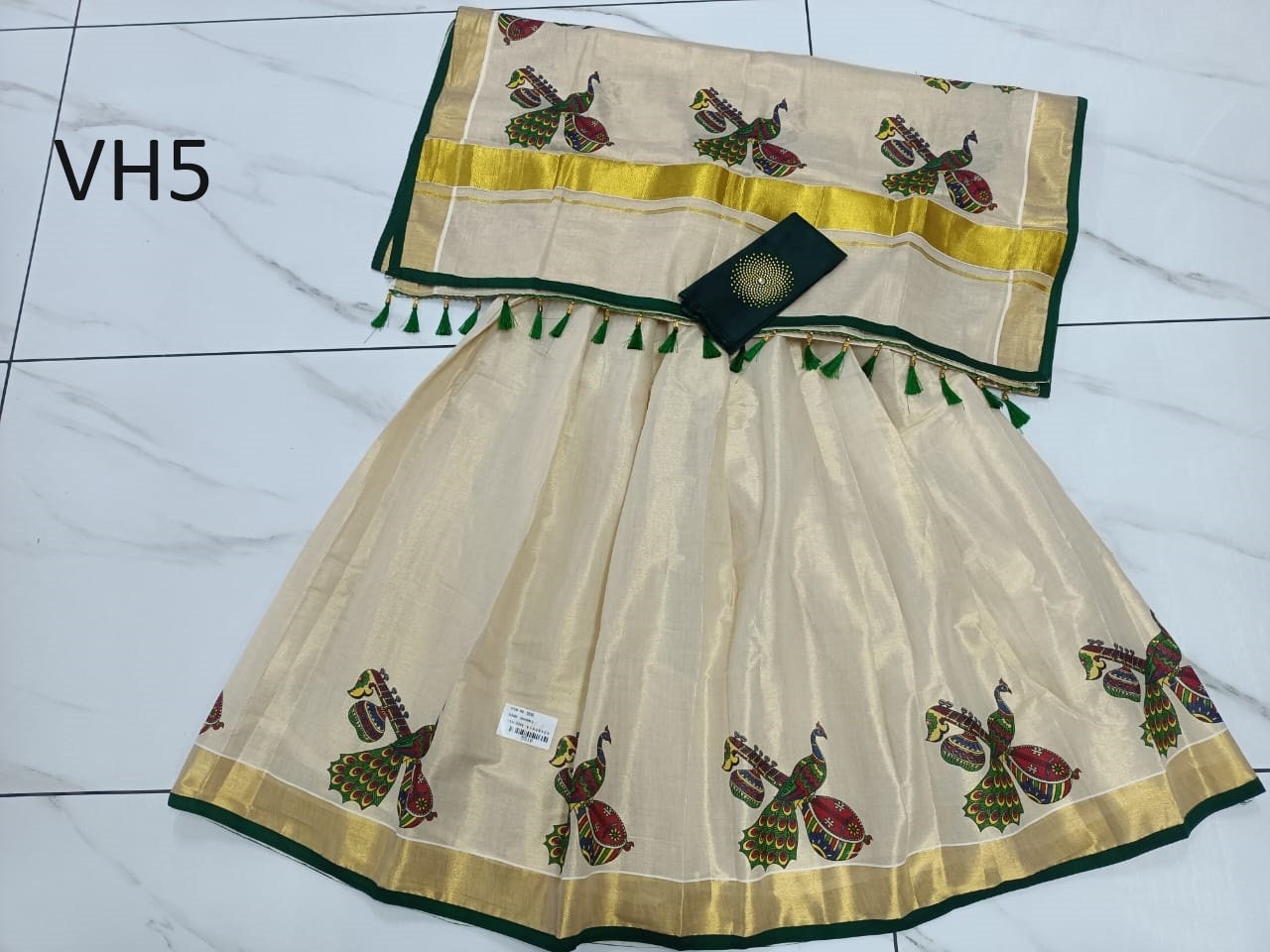 Kerala Tissue Mural Printed Davani Set Skirt Stiched Traditional Girls clothing,Handmade Design,Onam,Vishu,Party,Temple,Festival