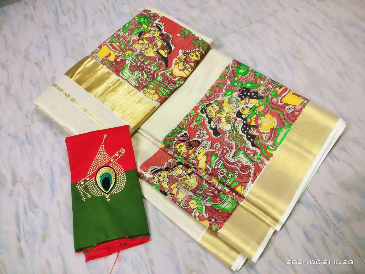 Kerala Tissue Mural Print Set Saree 6.25 Material, Indian traditional women clothing,Handmade design,Onam,Vishu,Marriage,Birthday occassions