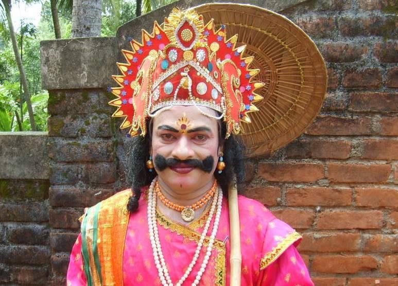 Olakkuda,Ola kuda,Kerala traditional Umbrella,Palmyra leaf umbrella,Mahabali  Umbrella,Onam Umbrella,Kerala Temple Umbrella,Onam celebration